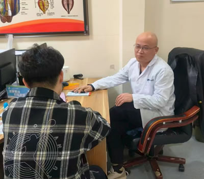阳江市|男科医师高朋磊：守护男性健康，专业男科诊疗